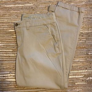 Gap khakis
